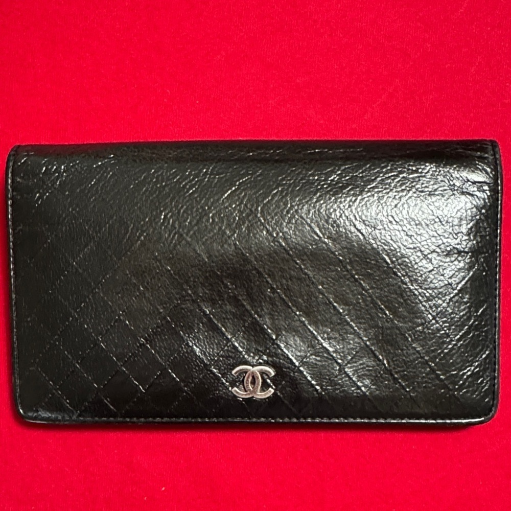 CHANEL Black Leather Wallet with Silver Logo